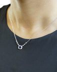 Blue Sapphire Necklace Natural Ceylon Sapphire Diamond Pendant Close-Up – Cherry Pick Diamonds Clayton MO