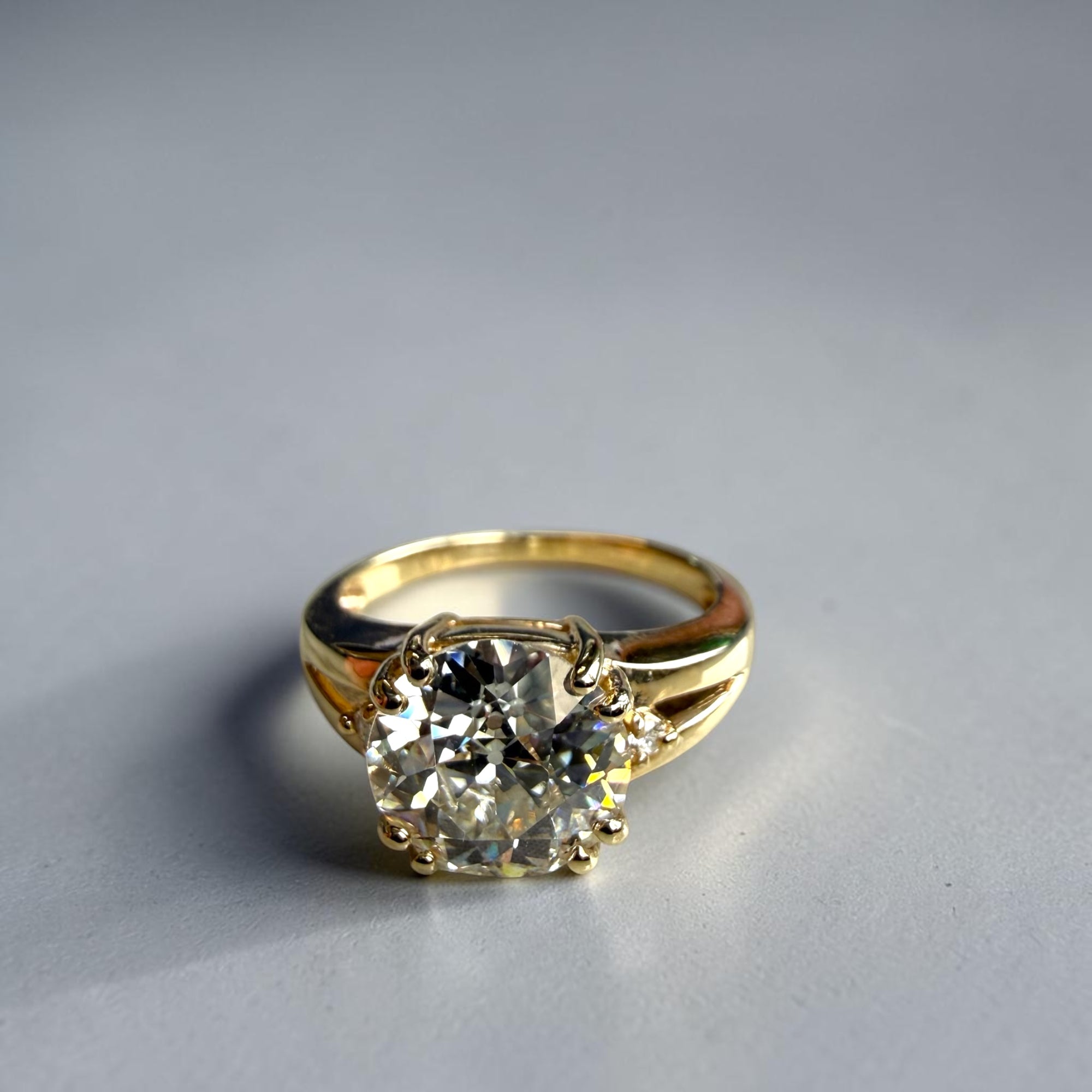 2.82 carat antique Old European cut diamond split shank ring in yellow gold, GIA certified J color VS2, Cherry Pick Diamonds Clayton MO