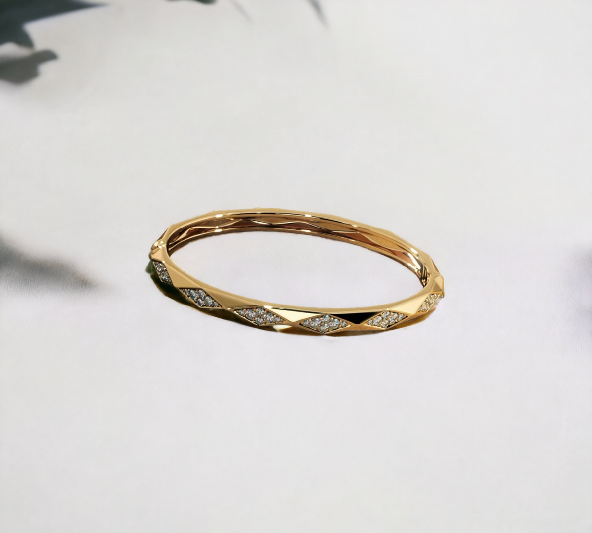 Sardinia Bracelet 14K Yellow Gold Faceted Bangle 2ct D-E VVS Lab Diamond – Cherry Pick Diamonds Clayton St. Louis MO