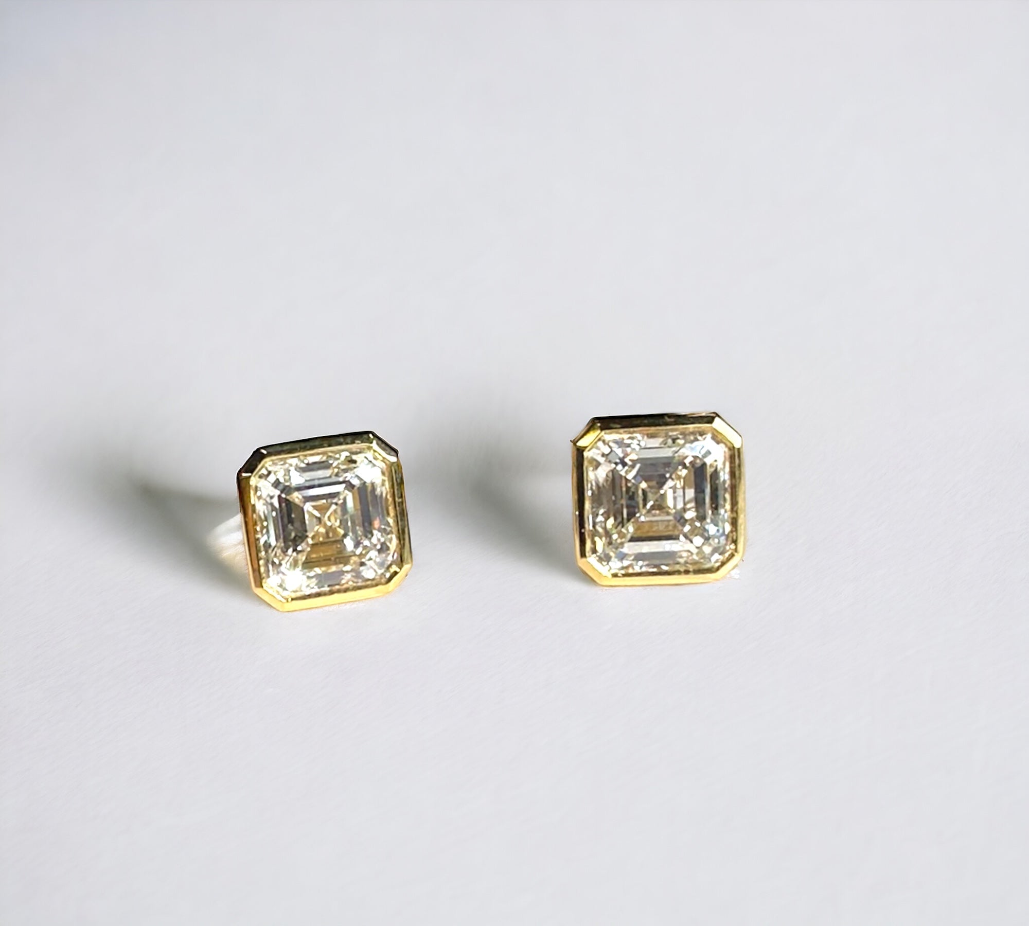Asscher Lights 4.94ct Lab Diamond Asscher Cut Bezel Earrings 14K Gold – Cherry Pick Diamonds Clayton St. Louis MO