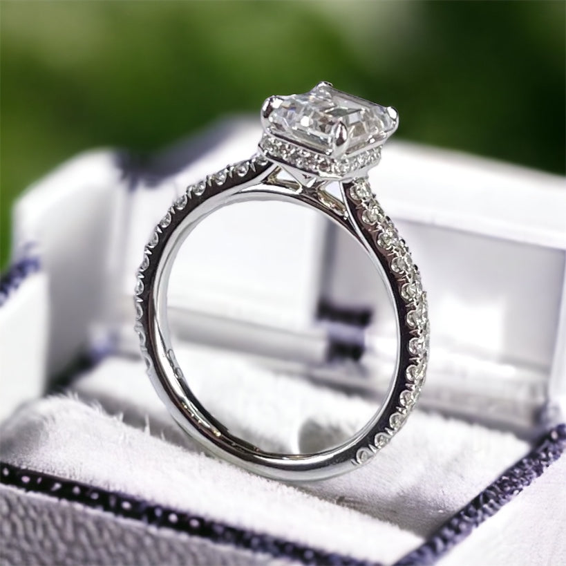 Sorrento EM 18K white gold hidden halo ring close-up – Cherry Pick Diamonds Clayton MO