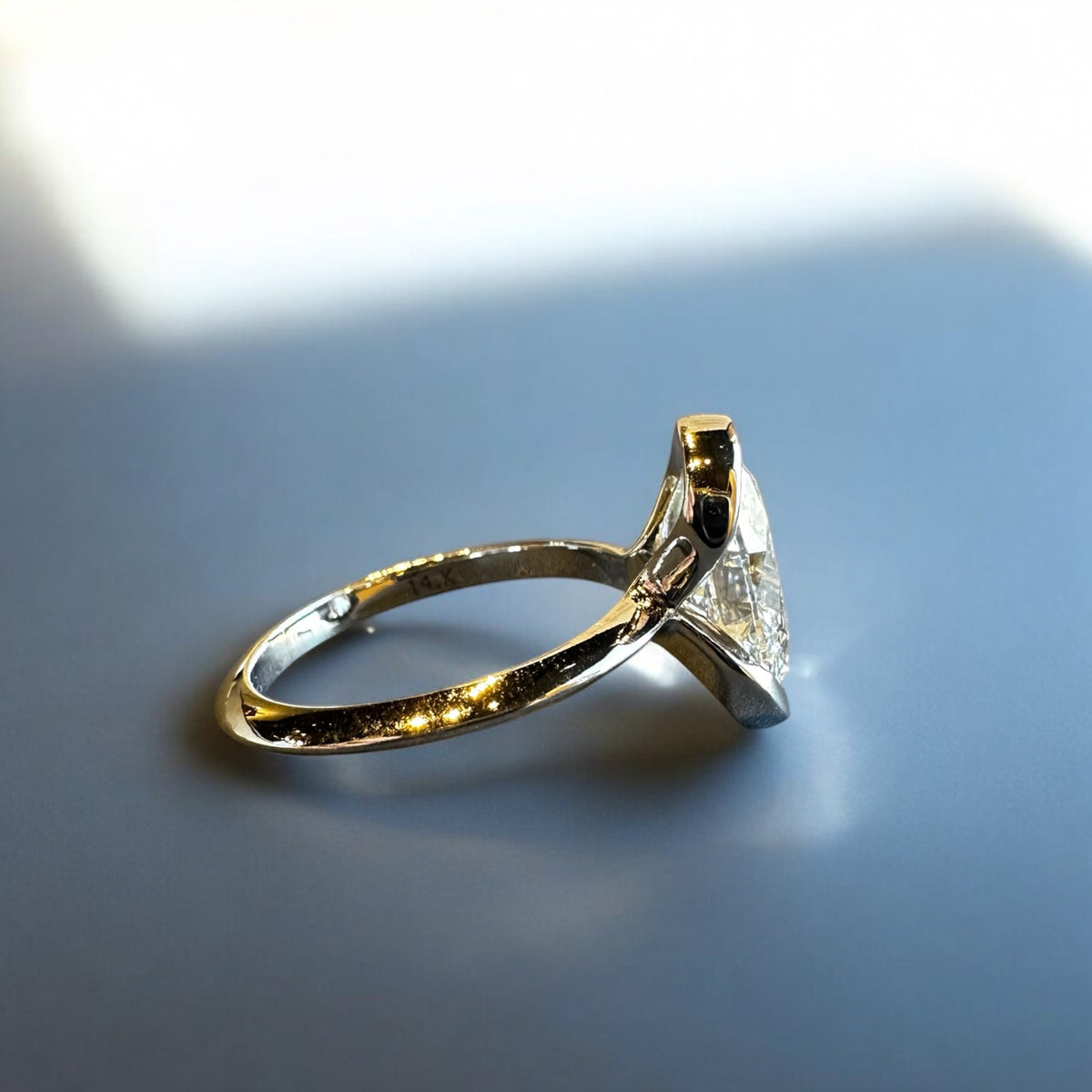 Monaco Oval White Gold ring side view with knife edge band and oval diamond – Cherry Pick Diamonds St. Louis MO