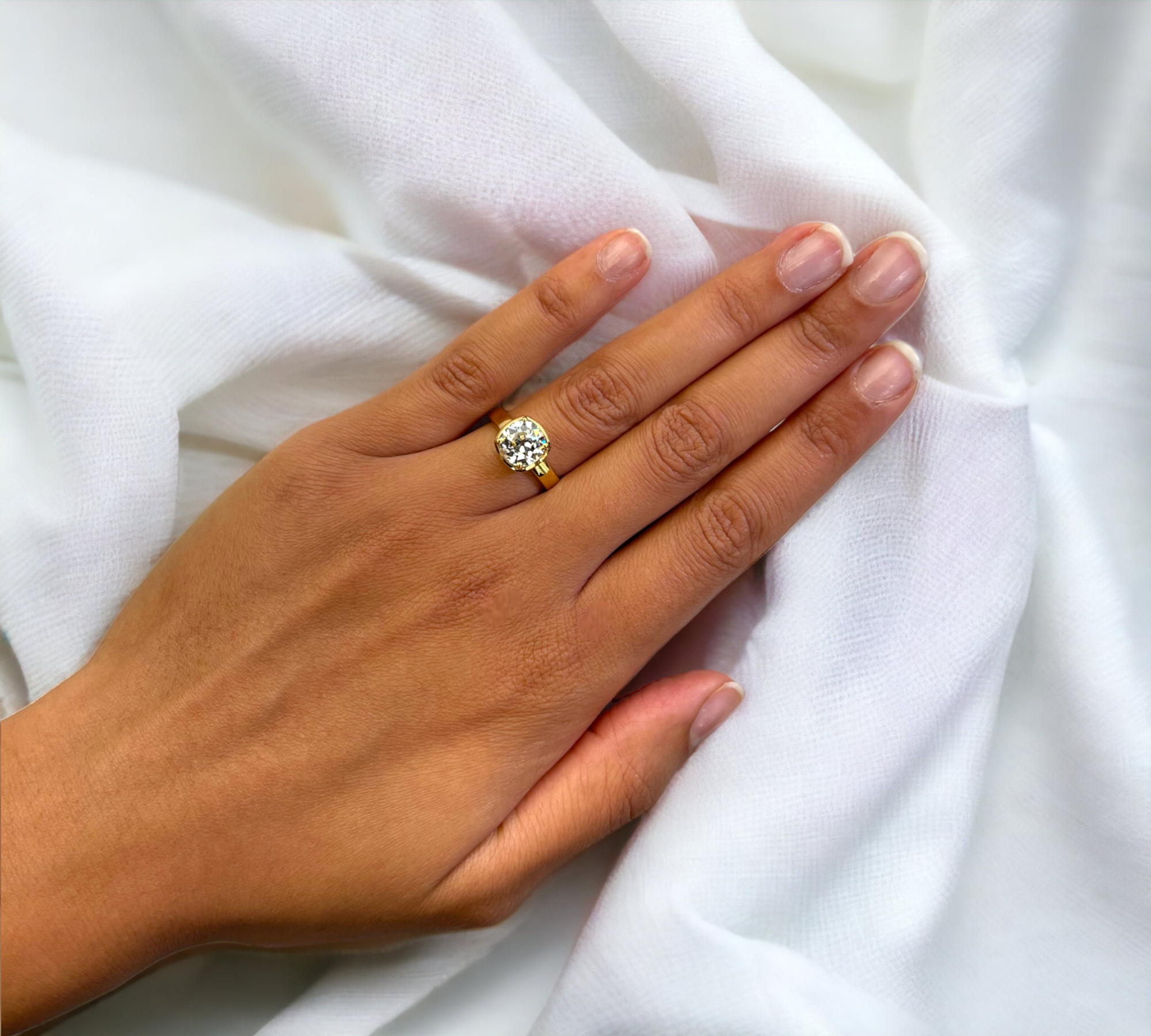 Parma 2.41 natural diamond solitaire close-up, yellow gold – Cherry Pick Diamonds Clayton MO