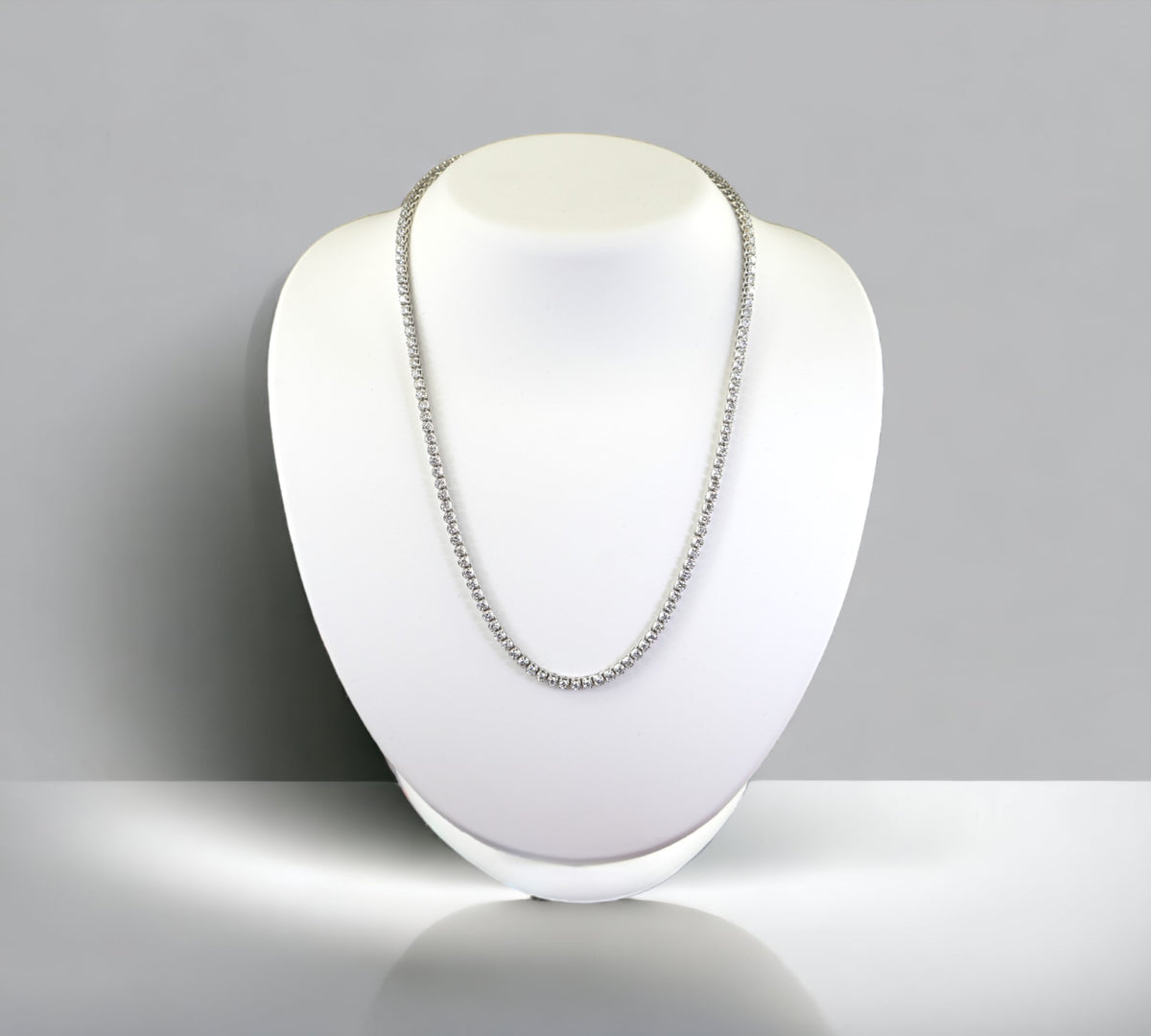 Firenze Tennis Necklace 8TW 14K White Gold Lab Diamond Side View – Cherry Pick Diamonds St. Louis MO