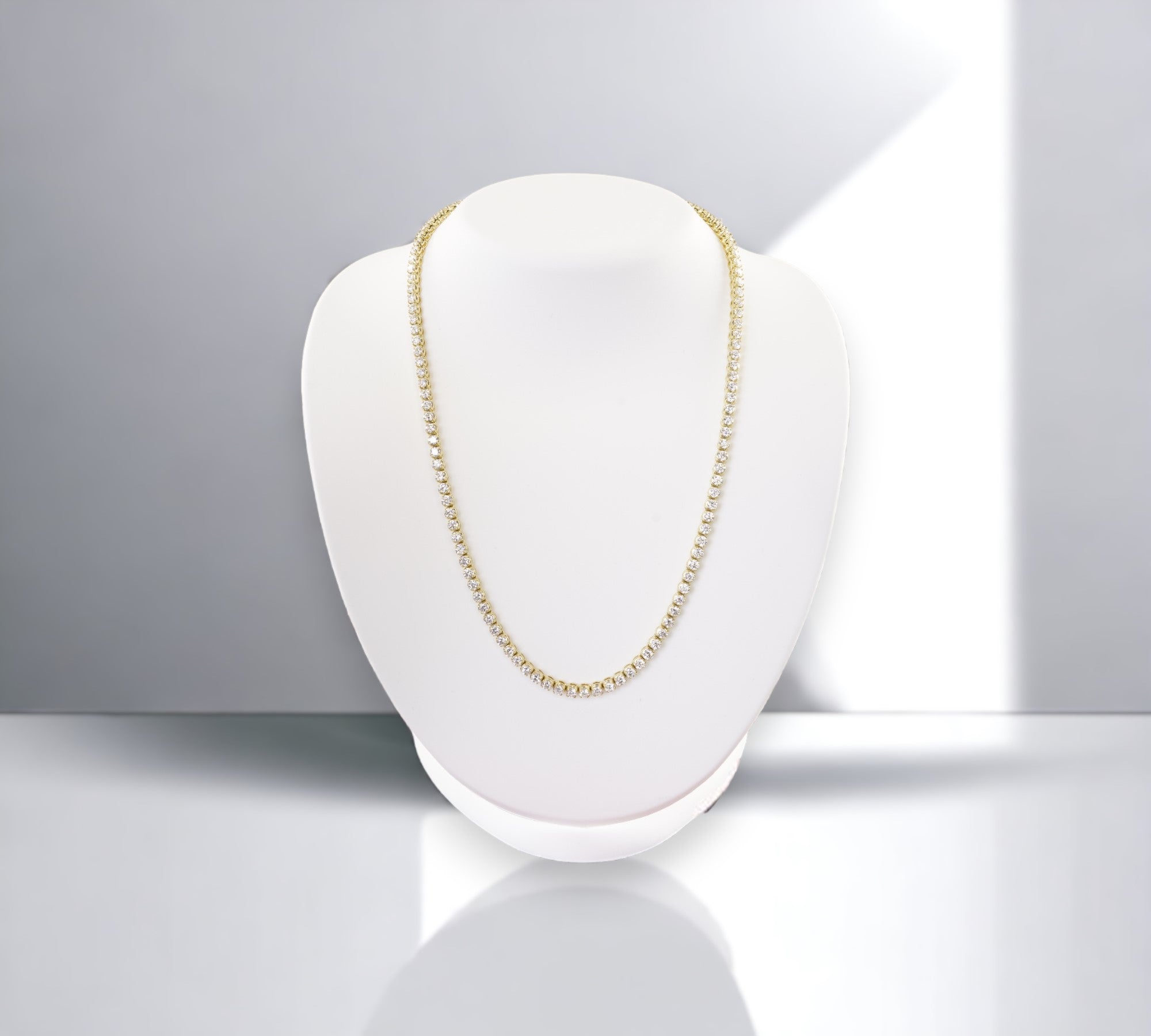 Firenze Tennis Necklace 8TW 14K Yellow Gold Lab Diamond Side View – Cherry Pick Diamonds St. Louis MO