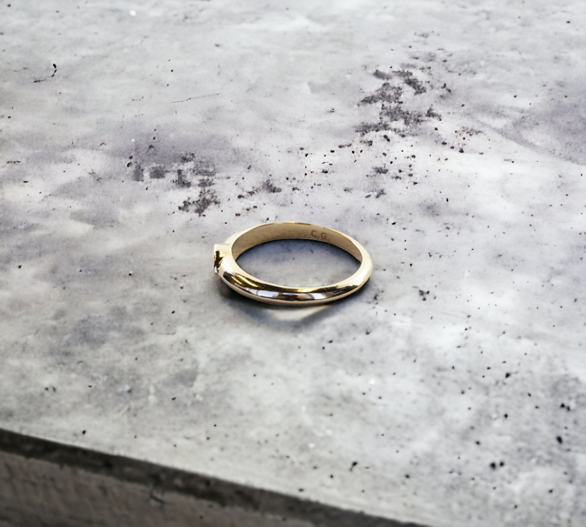 Prague MQ 14K yellow gold marquise diamond bezel set band – Cherry Pick Diamonds St. Louis MO